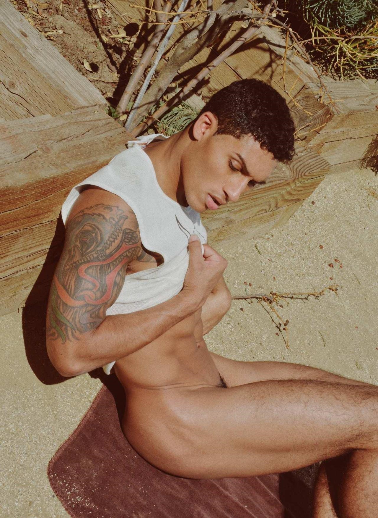 DESNUDO MAGAZINE: Austin Eaton by Diontrae Jackson | Image Amplified