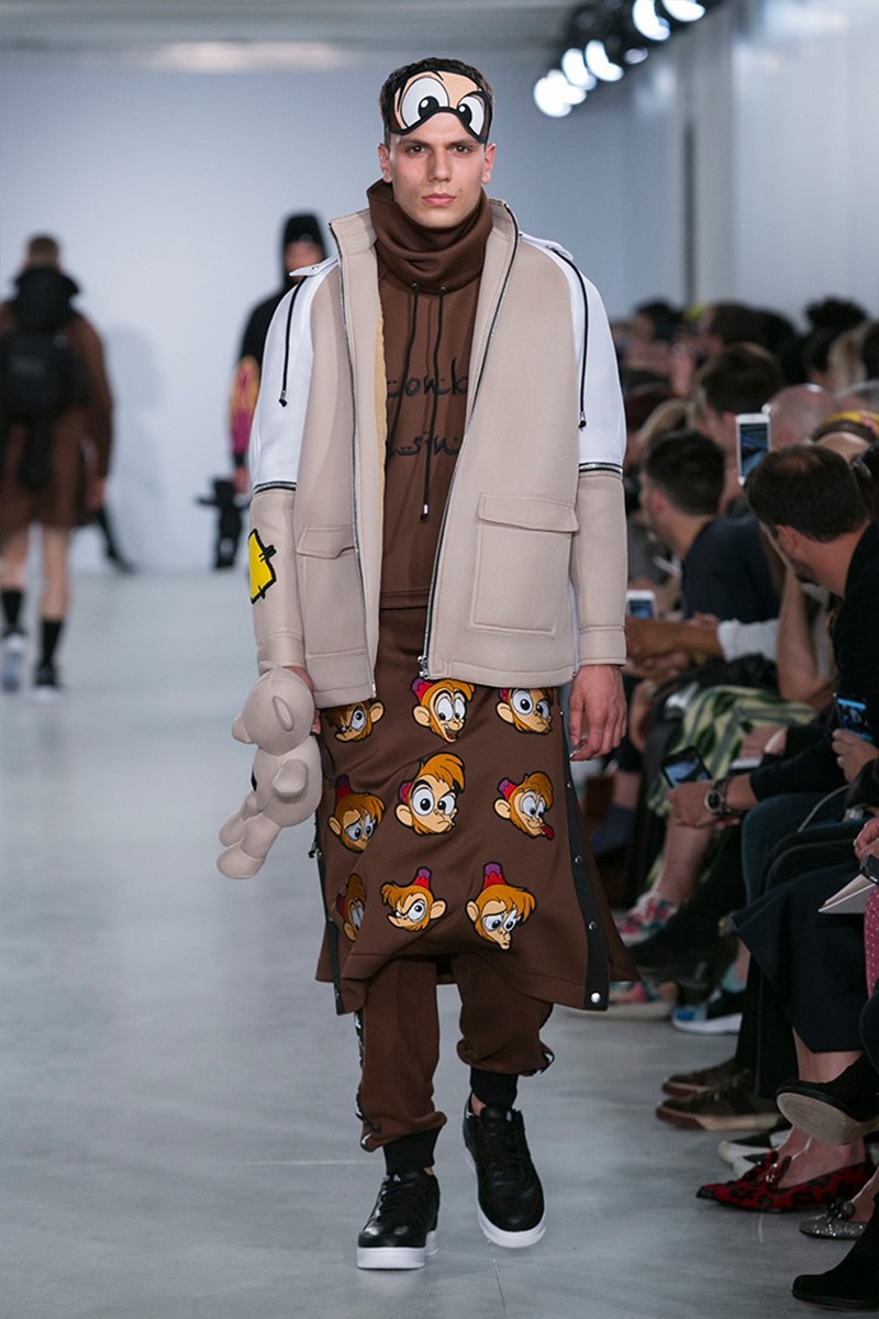 LONDON COLLECTIONS MEN: Bobby Abley Spring 2017 - Image Amplified